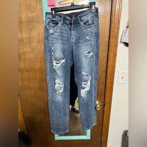 🪩JUDY BLUE🪩SIZE 9/29🪩RIPPED JEANS🪩WORN A FEW TIMES